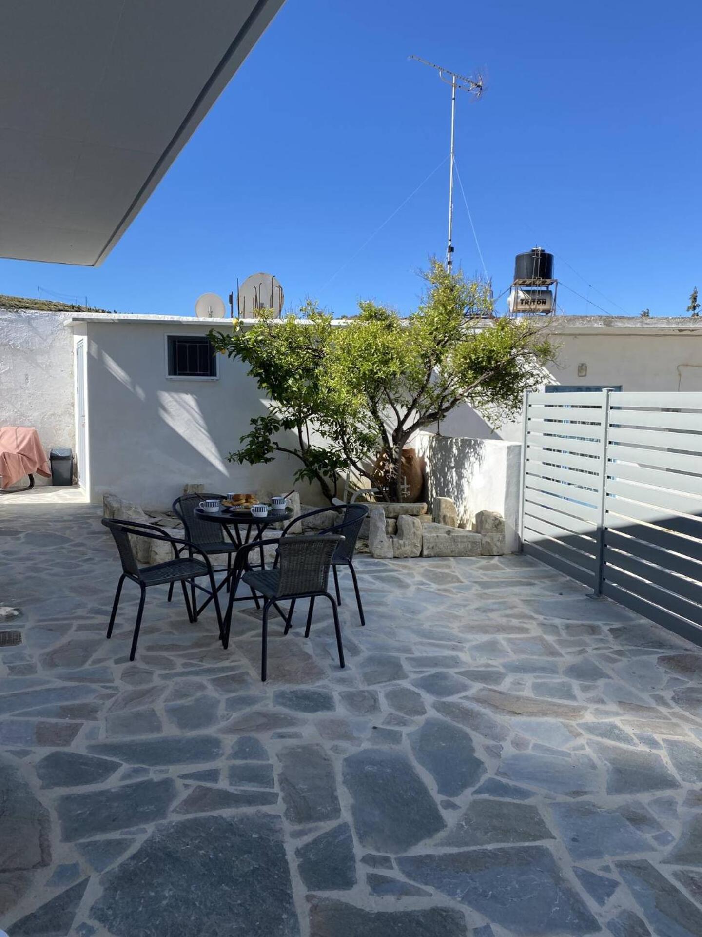 Orphanos Apartment Kamilari Bagian luar foto