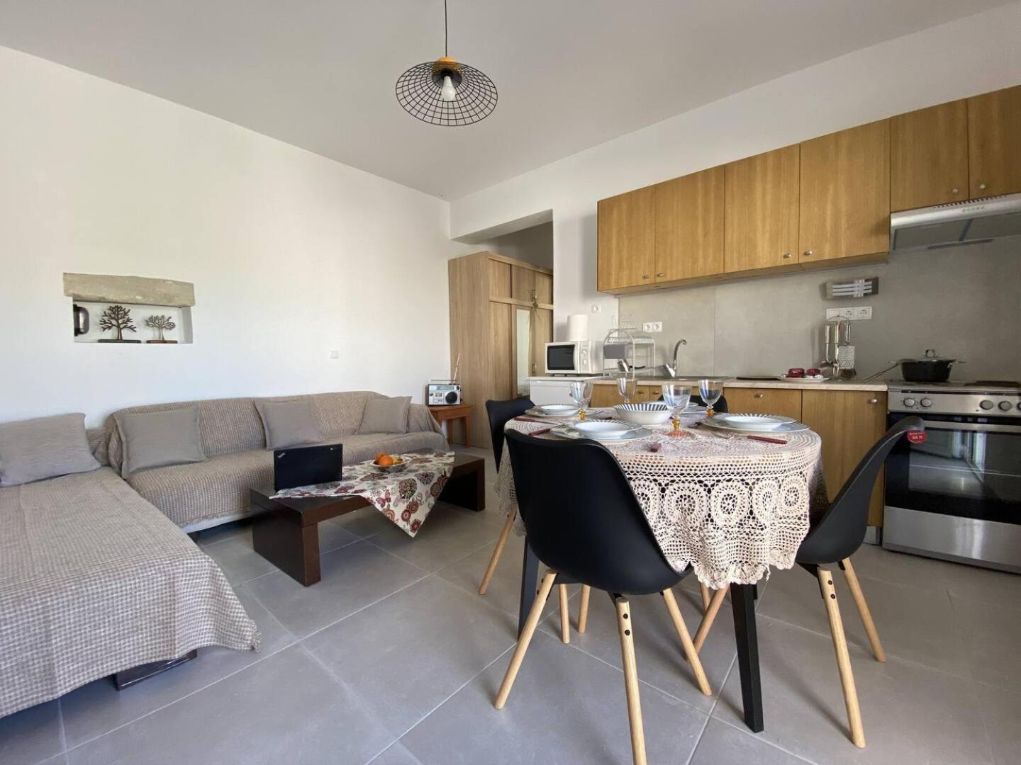 Orphanos Apartment Kamilari Bagian luar foto